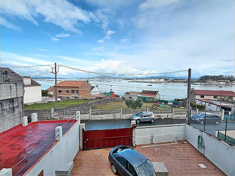 Foto 3c7e5678-0d55-4901-a508-373666afa4ea. Casa  con vistas al mar en a illa de arousa 5 dormitorios y jardín privado en Illa de Arousa (A)