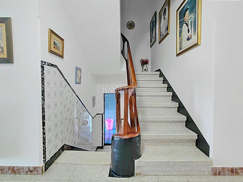 Foto 726fdbed-dde8-43a1-94ef-b6b0a763a582. Casa  con vistas al mar en a illa de arousa 5 dormitorios y jardín privado en Illa de Arousa (A)