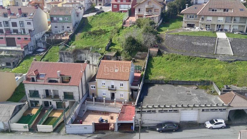 Foto 822a54c6-93b0-4c79-9b5c-018e0e05ceb2. Casa  con vistas al mar en a illa de arousa 5 dormitorios y jardín privado en Illa de Arousa (A)