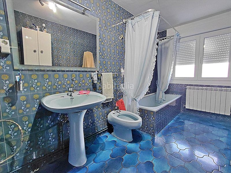 Foto b22353ac-218a-49ed-9a97-ce18f73d2e46. Casa  con vistas al mar en a illa de arousa 5 dormitorios y jardín privado en Illa de Arousa (A)