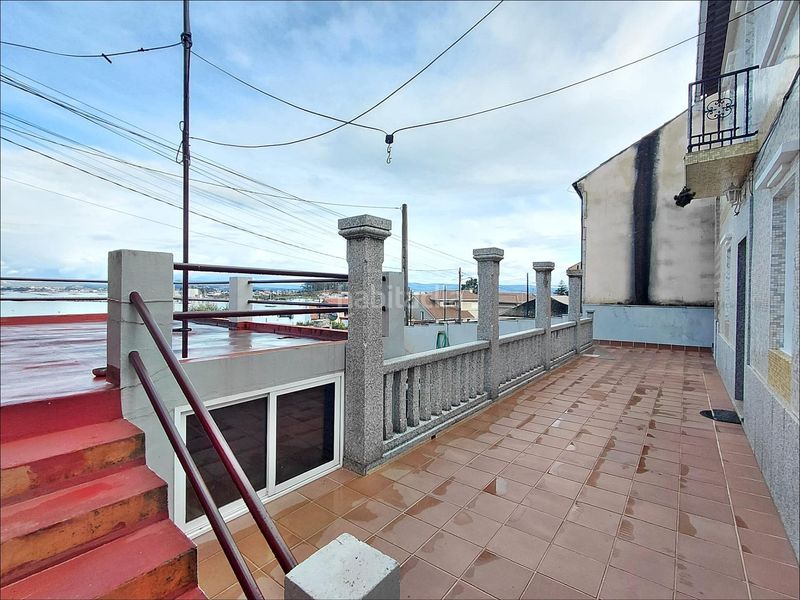 Foto e99f09c3-a913-49fd-bae6-3cad8af8964a. Casa  con vistas al mar en a illa de arousa 5 dormitorios y jardín privado en Illa de Arousa (A)