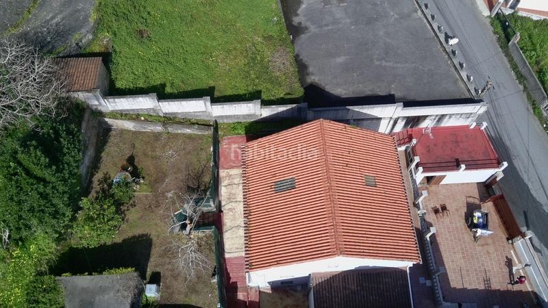 Foto f0aa8752-9daf-47ec-bc2a-2a3fa1211bba. Casa  con vistas al mar en a illa de arousa 5 dormitorios y jardín privado en Illa de Arousa (A)