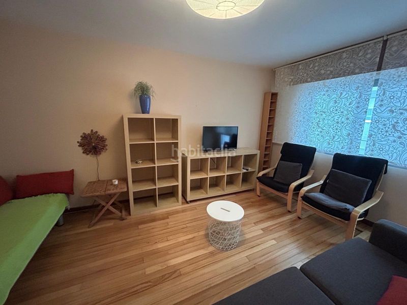 Foto 1c136edd-208b-4ad9-8574-accffdc886e2. Rent flat with heating parking in santa uxía de Ribeira Ribeira