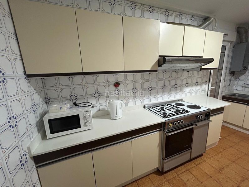 Foto 698db03a-b8a6-46bb-994c-b9684e264cc3. Rent flat with heating parking in santa uxía de Ribeira Ribeira