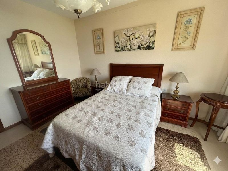 Foto 612649b3-687f-48e5-8c42-342968076624. Piso  con vistas al mar en Castiñeiras a 30 metros de la playa en Ribeira