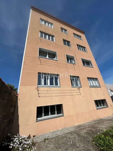 Foto c0f32f5d-cd67-40fb-9015-74fa256049be. Piso  con vistas al mar en Castiñeiras a 30 metros de la playa en Ribeira