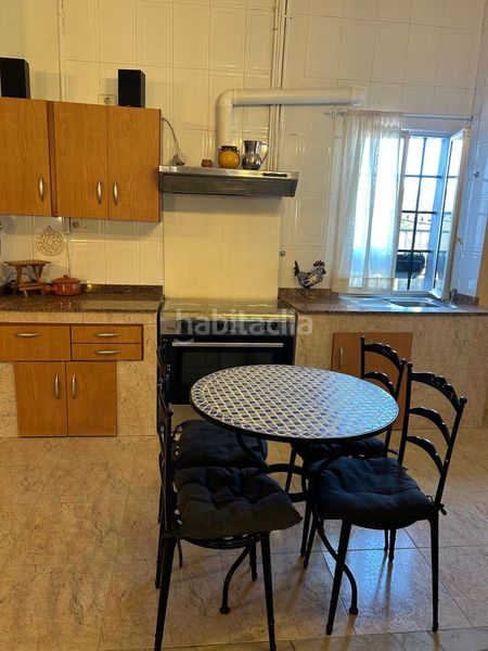 Foto 24761551-cfe5-4563-84ba-2a91faffcc31. Casa amb aparcament a Boiro