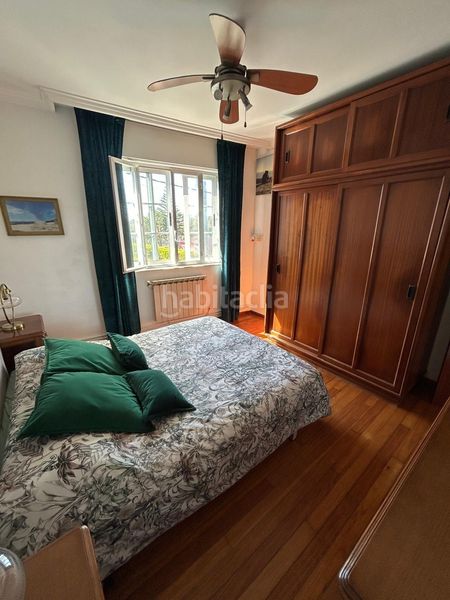 Foto 70e783a9-b0ed-4e90-8c13-10a3867edcf1. Casa amb aparcament a Boiro