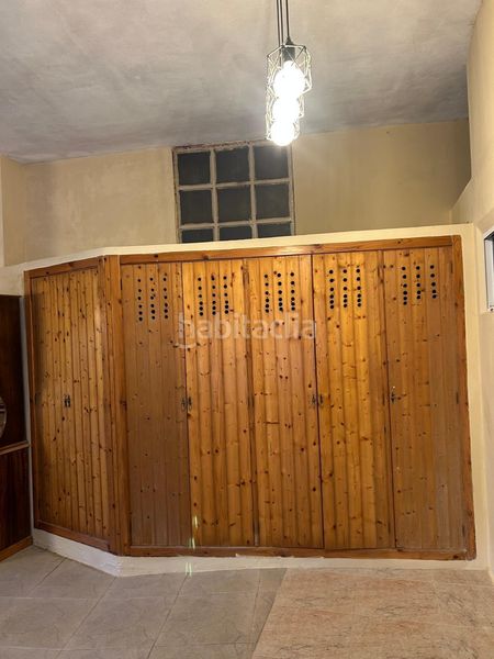 Foto 7da88267-547e-427b-92b1-c99436fe89f6. Casa amb calefacció aparcament a Boiro
