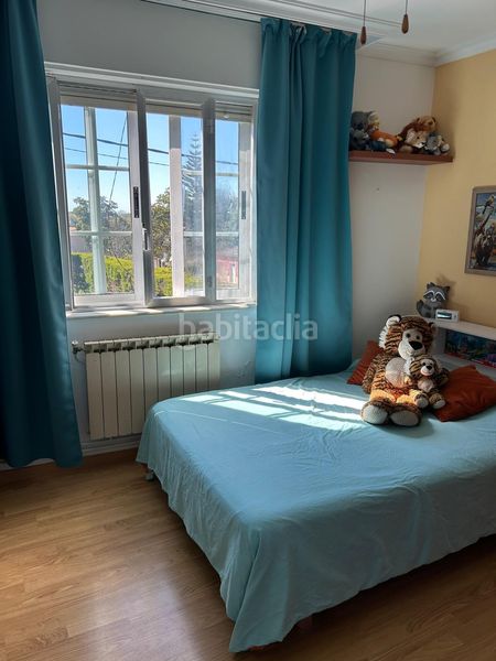 Foto b13cb6fb-f9ac-4746-a7ea-b0321487340e. Casa amb aparcament a Boiro