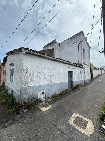 Foto d59e1569-ad19-4c19-887d-785138600a85. Casa a Pobra do Caramiñal (A)