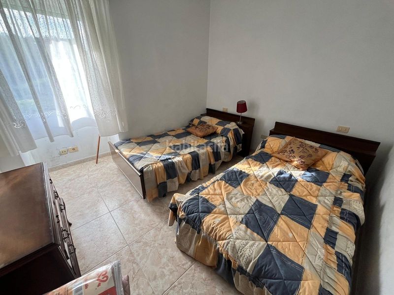 Foto c7915182-e3c1-4ece-bbb3-4bd35d6684c2. Casa a Boiro