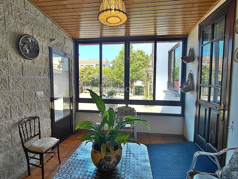 Foto a4be5a79-0b30-4c5c-9b33-b00638c81703. Casa amb calefacció aparcament a Ribadumia