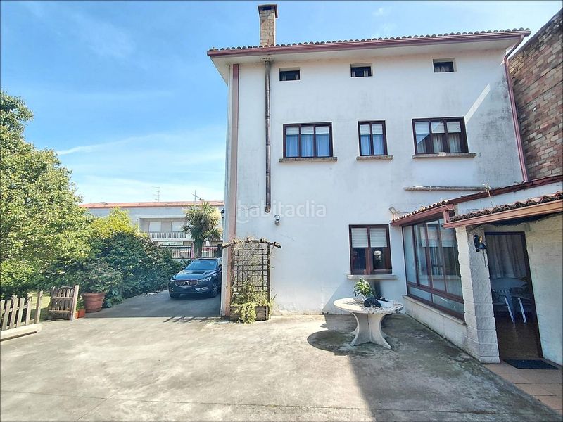 Foto b8c0c709-b8a7-4ca9-94bb-f3067bf60d2f. Casa amb calefacció aparcament a Ribadumia