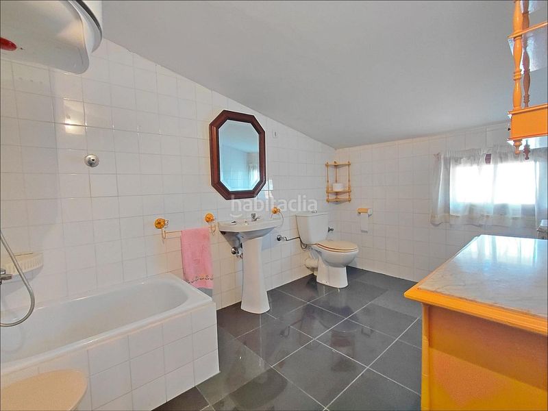 Foto e97ab7f6-5630-4993-8e71-330862269c7c. Casa amb calefacció aparcament a Ribadumia