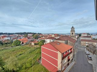 Pis  Avenida avenida juan carlos i. Bonito piso en el corazón de vilanova de arousa  3 dormitorios,