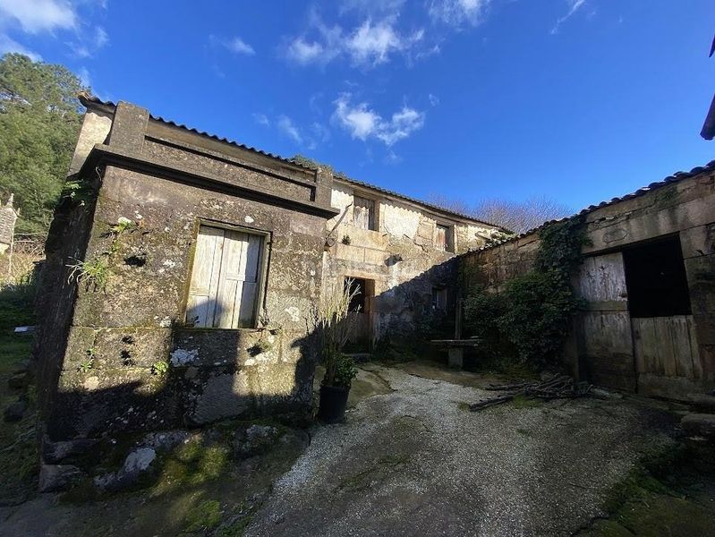 Foto 43008ef9-b91c-4876-aa23-d67b4df85736. Masia a Irixo (O)