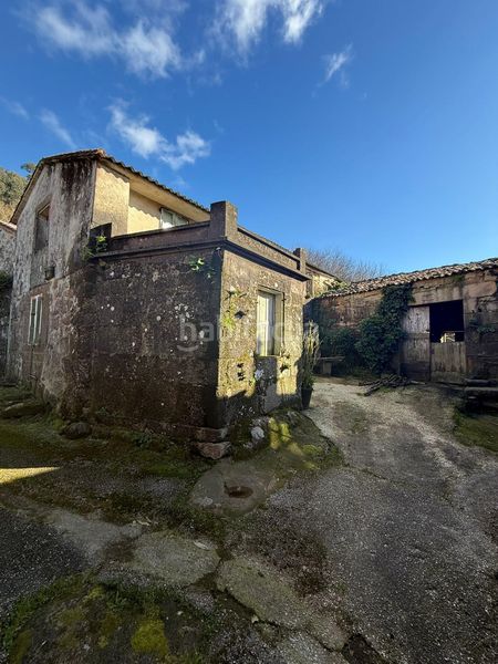 Foto d3ac201f-9e3f-4deb-996d-01064fde7ae7. Masia a Irixo (O)