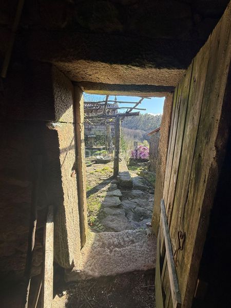 Foto f7d4b167-08d0-49e1-9306-c69bf4878ddc. Masia a Irixo (O)