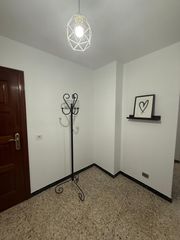 Rent Apartment in Boiro. Se alquila piso en pleno centro de boiro