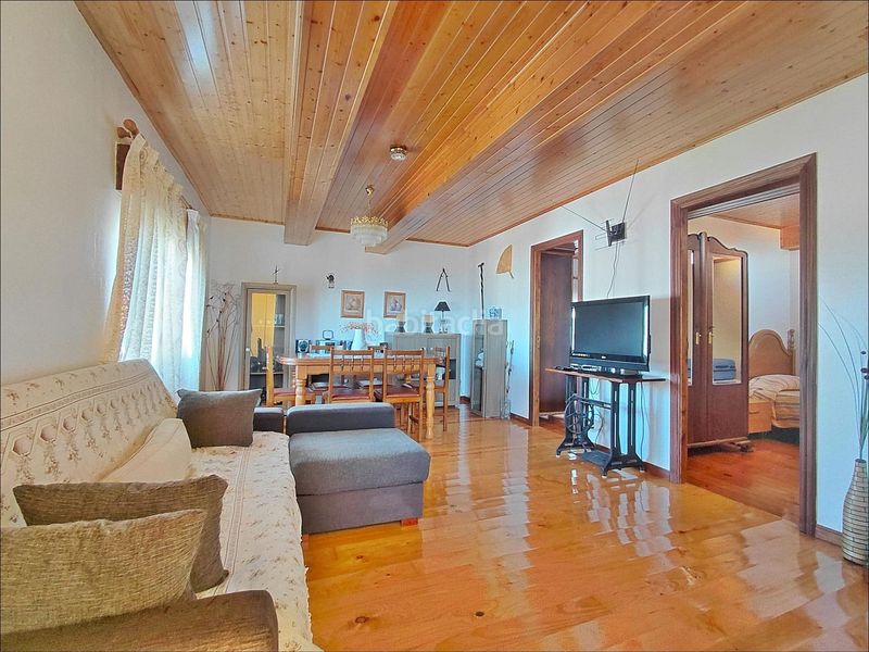 Foto aa753c2a-3d87-4956-a49d-b388b94a5964. Casa amb calefacció a Sanxenxo pueblo Sanxenxo