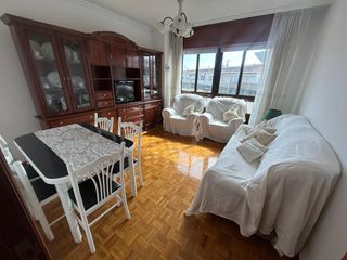 Pis a Santa Uxía de Ribeira. Acogedor piso en ribeira ideal para inversión o primera vivienda