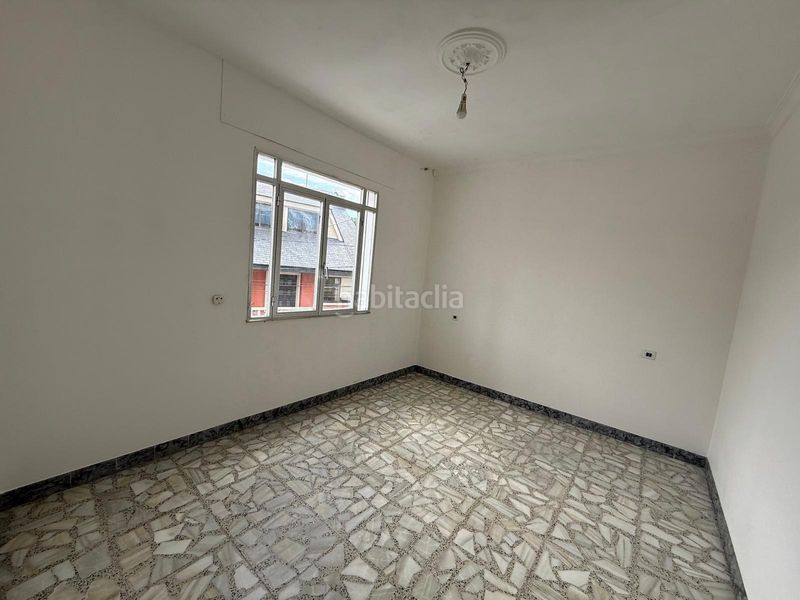 Foto 1a4300ba-26e6-4986-ac35-e9154825cde7. Casa amb aparcament a Pobra do Caramiñal (A)