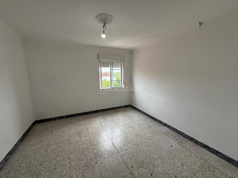Foto bdd3a05a-6805-41a6-ba83-d1f13df50435. Casa amb aparcament a Pobra do Caramiñal (A)
