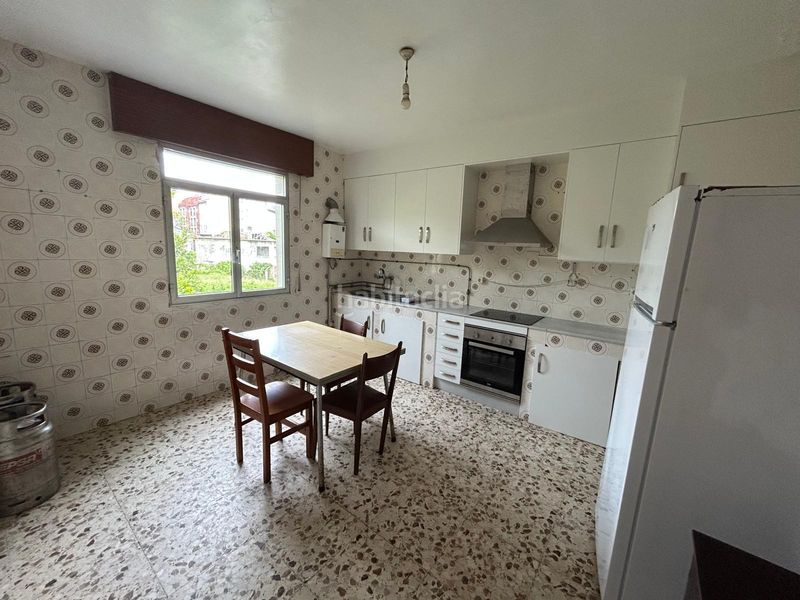 Foto a9864691-7931-4105-910f-0db22cf82714. Casa amb aparcament a santa uxía de Ribeira Ribeira