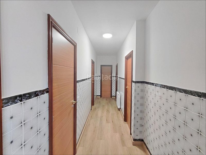 Foto 5a5c83a3-8d9a-4b93-99d0-584e7ae18873. Casa amb calefacció aparcament a O Carril Vilagarcía de Arousa