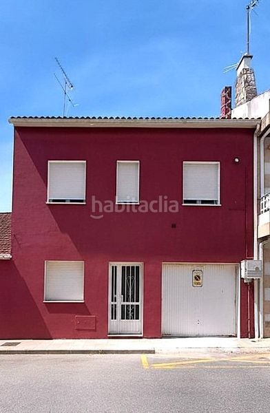 Foto 83950bfb-0111-4d76-9f55-8b24916b0a49. Casa amb calefacció aparcament a O Carril Vilagarcía de Arousa