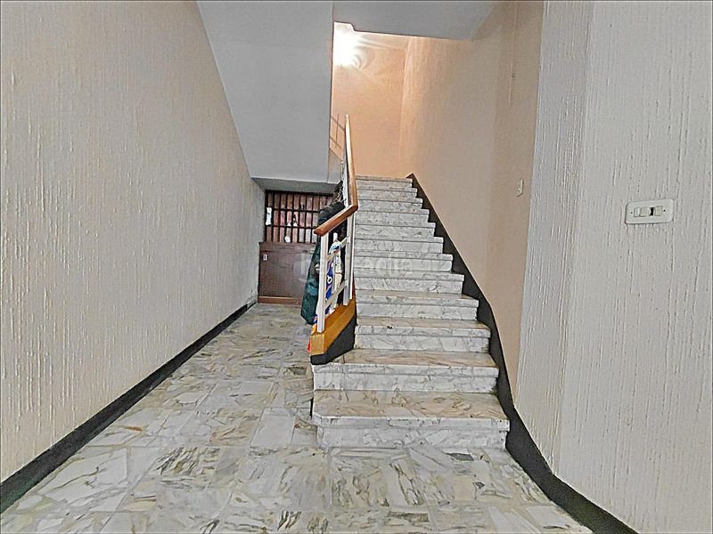 Foto b305058b-8fc0-4f6e-951b-37d264058238. Edificio in Cuntis