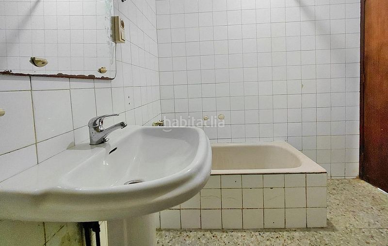 Foto b530a626-ae27-4831-8bfa-c7d3ac00c477. Casa a Cambados