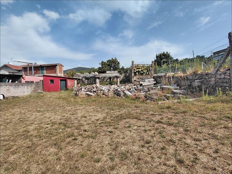 Foto fd6f1c51-e006-4fc8-a14a-7a656c187fab. Casa amb aparcament a Cea Vilagarcía de Arousa