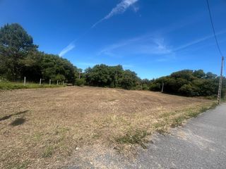 Wohngrundstück in Olveira. Se vende parcela en olveira  gran oportunidad de inversión
