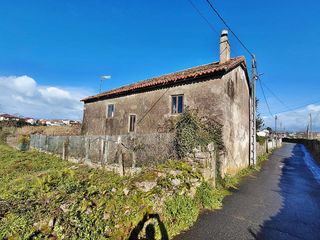Maison  Sobradelo. Casa de piedra para reformar con finca de 1.602m2 700m2 urbaniza