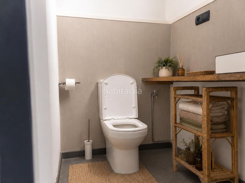 Foto 580e09b4-a6ff-4ce4-ba53-d6aa09f6abdd. Local comercial a barraña 55 a Boiro