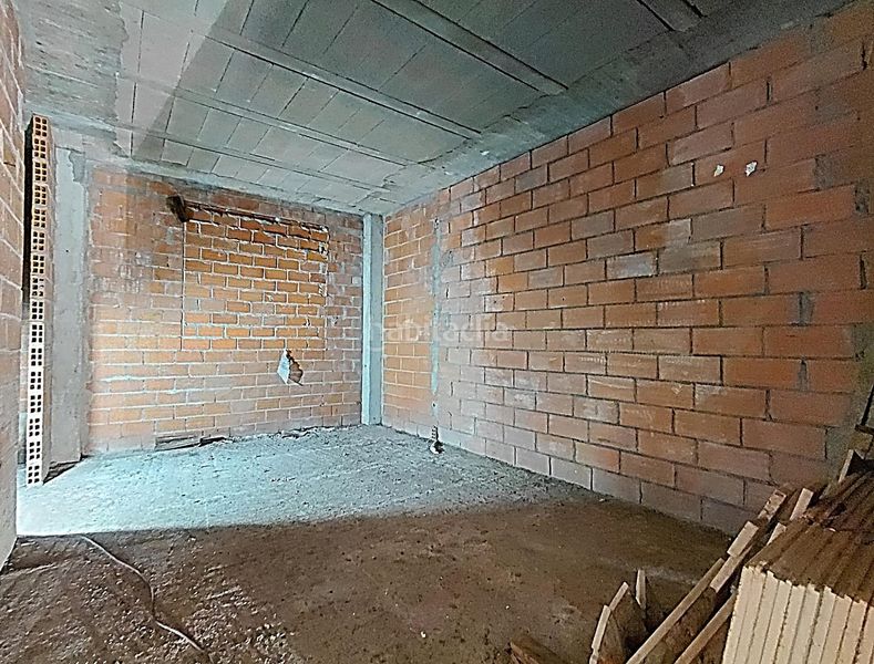 Foto 162afb4d-0add-40ab-b3be-7c8208663cde. Casa amb aparcament a Catoira