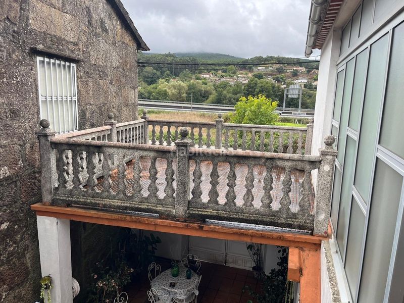 Foto d9e00ded-2418-4396-b9e7-67ab3f784a4c. Casa amb aparcament a Meis