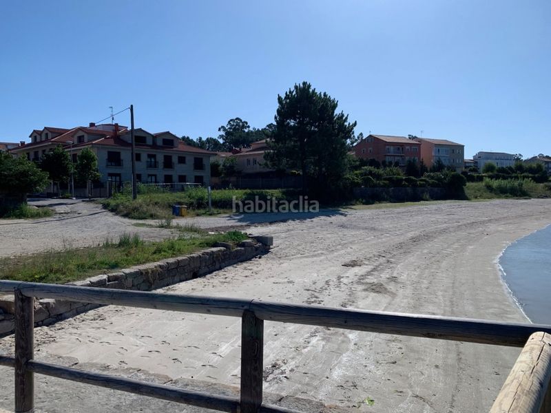 Foto 93ac10a9-b323-438e-af83-05c2a891dc36. Dúplex amb calefacció aparcament a Boiro