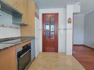 Lloguer Planta baixa a Sobradelo. Se alquila piso en vilagarcía de arousa  zona sobradelo  2 dormi