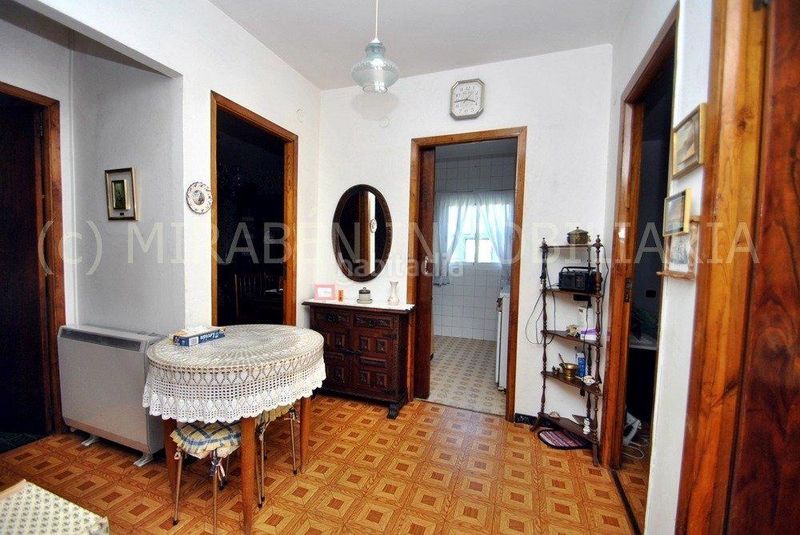 Foto 4bc7e747-3762-4acc-8bea-9e9a5555569a. Casa amb calefacció aparcament a Catoira