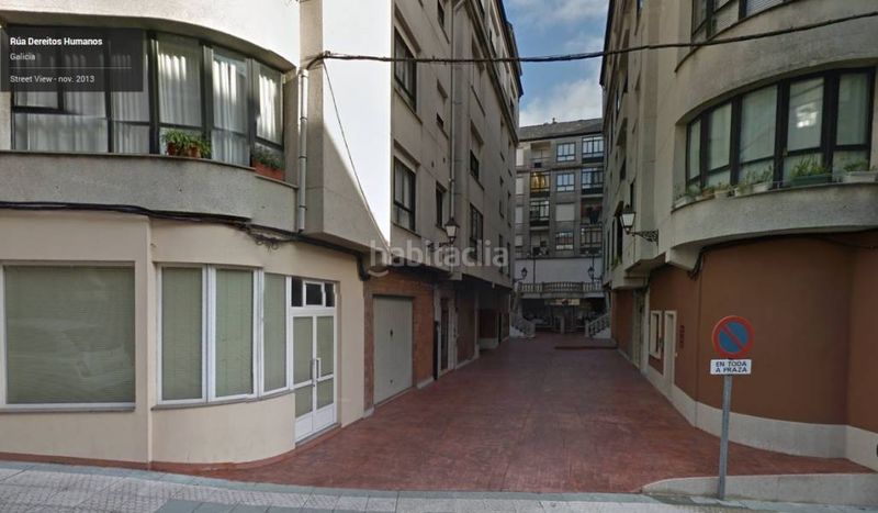 Foto 6cb56458-a694-44cb-9e8a-9b637884d49c. Aparcament cotxe a derechos humanos 2 a Boiro