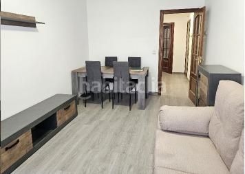 Foto 4a92e1e2-c166-4632-a146-d618888dac3d. Lloguer apartament amb calefacció aparcament a O Milladoiro Ames