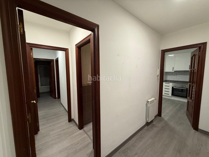 Foto 9c6f19a0-3d08-4381-ad5f-576a45dd7e7f. Lloguer apartament amb calefacció aparcament a O Milladoiro Ames