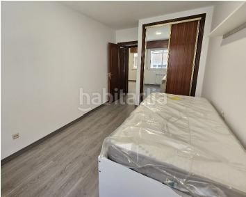 Foto b5e7d77b-e4eb-4d43-924c-4a2a10c00891. Lloguer apartament amb calefacció aparcament a O Milladoiro Ames