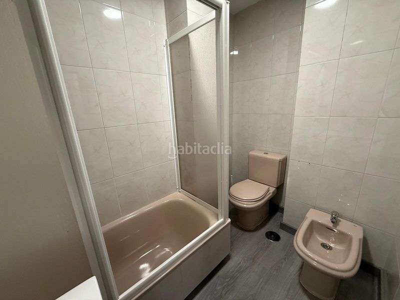 Foto ce81fd96-9625-4f21-9639-054cacab0b1b. Lloguer apartament amb calefacció aparcament a O Milladoiro Ames