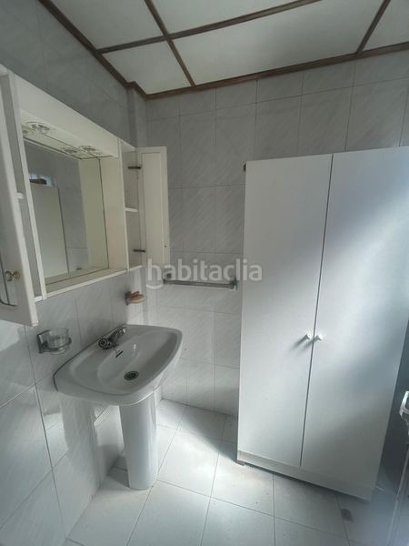 Foto f049a603-03fd-4d5a-b114-586a1e708819. Casa a Pobra do Caramiñal (A)