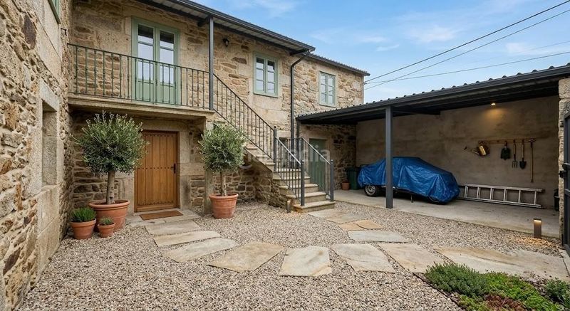 Foto bffd4cae-c7c8-49d4-a027-a163d85de49a. Casa a Valga