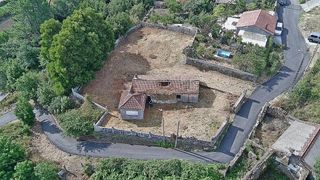 Casa  Combe vilaxoan-sobran. Casa con vistas al mar y terreno de 824m2  a 2,3 km de vilagarcí